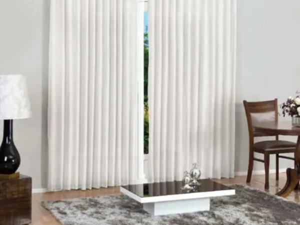 Descubra a versatilidade das cortinas de poliéster para sua decoração