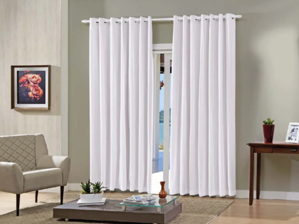 Qual a Melhor Cortina para Regular o Espaço da Sua Sala?